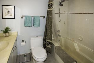 Photo 11: 4 1350 W 6TH Avenue in Vancouver: Fairview VW Townhouse for sale in "PEPPER RIDGE" (Vancouver West)  : MLS®# R2012322