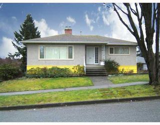 Photo 11: 4770 DUCHESS Street in Vancouver: Collingwood VE House for sale in "COLLINGWOOD" (Vancouver East)  : MLS®# V809813