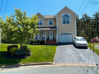 Photo 1: 111 Meridian Court in Dartmouth: 17-Woodlawn, Portland Estates, N Residential for sale (Halifax-Dartmouth)  : MLS®# 202312601