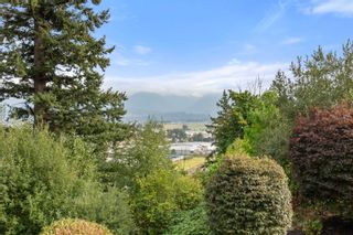 Photo 12: 22 8590 SUNRISE Drive in Chilliwack: Chilliwack Mountain 1/2 Duplex for sale in "Maple Hills" : MLS®# R2881006