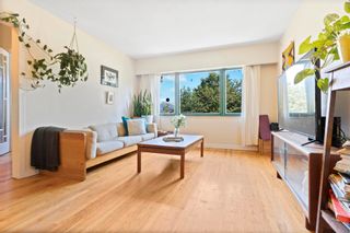 Photo 4: 982 E 28TH Avenue in Vancouver: Fraser VE House for sale (Vancouver East)  : MLS®# R2604655