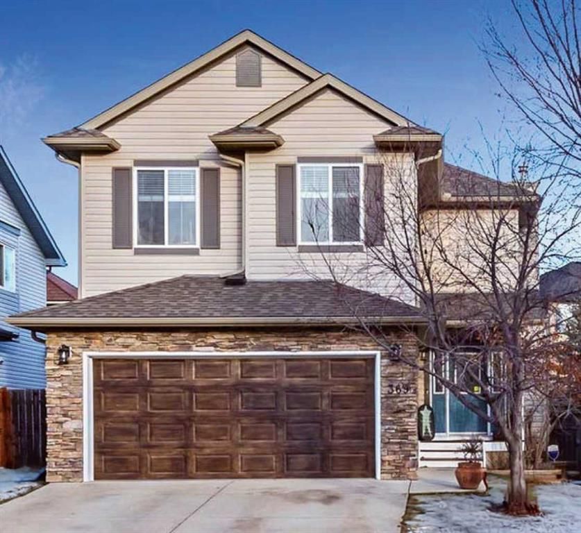 Main Photo: 369 Banister Drive: Okotoks Detached for sale : MLS®# A2104791
