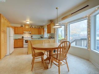 Photo 8: 2800 Austin Ave in VICTORIA: SW Gorge House for sale (Saanich West)  : MLS®# 800400