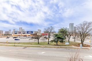 Photo 31: 205 128 Fairview Mall Drive in Toronto: Don Valley Village Condo for sale (Toronto C15)  : MLS®# C8260844