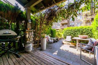 Photo 14: 235 18 JACK MAHONY Place in New Westminster: GlenBrooke North Townhouse for sale in "The Westerly" : MLS®# R2184317