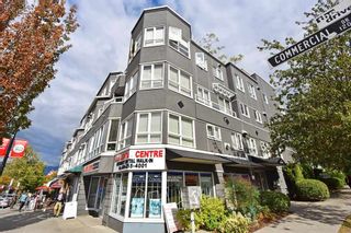 Photo 1: 204 1707 CHARLES Street in Vancouver: Grandview VE Condo for sale (Vancouver East)  : MLS®# R2209224