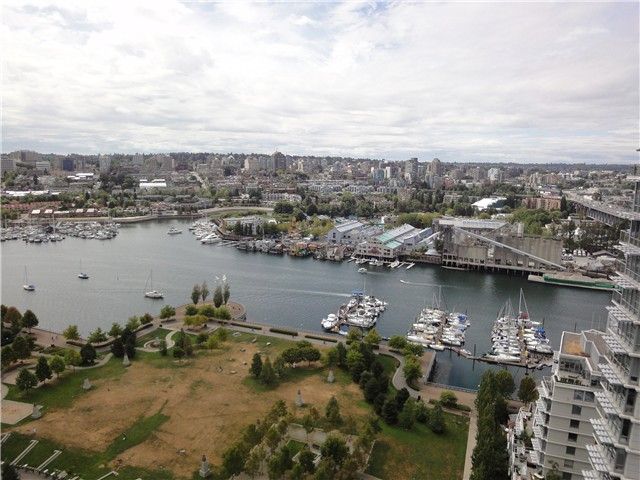 Main Photo: 2802 538 Beach Crescent in Vancouver: Yaletown Condo for sale (Vancouver West)  : MLS®# V1027904