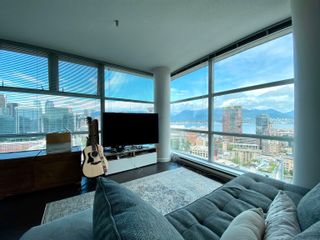 Photo 3: 3006 602 CITADEL Parade in Vancouver: Downtown VW Condo for sale in "Spectrum 4" (Vancouver West)  : MLS®# R2780022