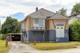 Photo 2: 7776 MAYFIELD Street in Burnaby: Burnaby Lake House for sale (Burnaby South)  : MLS®# R2113477