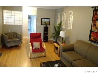 Photo 3: 2821 PRINCESS Street in Regina: Single Family Dwelling for sale (Regina Area 05)  : MLS®# 581125