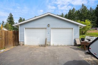 Photo 3: 3331 Fraser Rd in Courtenay: CV Courtenay City House for sale (Comox Valley)  : MLS®# 936176