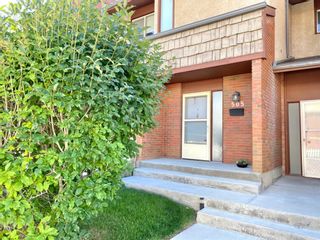 Photo 3: 505 1305 GLENMORE Trail SW in Calgary: Kelvin Grove Row/Townhouse for sale : MLS®# A1017648