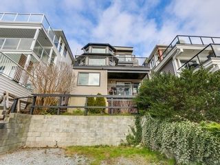 Photo 19: 15328 COLUMBIA Ave in South Surrey White Rock: White Rock Home for sale ()  : MLS®# F1433512