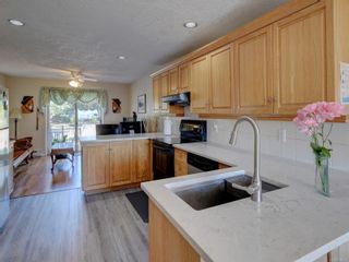 Photo 5: 2416 Mountain Heights Dr in Sooke: Sk Broomhill House for sale : MLS®# 920955