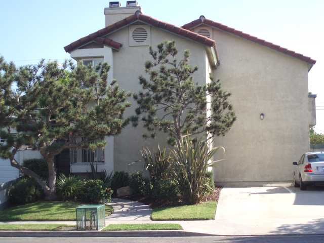 Main Photo: UNIVERSITY HEIGHTS Condo for sale : 2 bedrooms : 4525 Mississippi Street #4 in San Diego