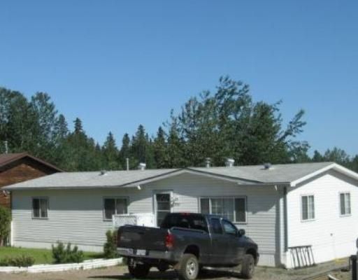 Main Photo: 5720 GAIRDNER in Fort_Nelson: Fort Nelson -Town Manufactured Home for sale in "GAIRDNER SUBDIVISON" (Fort Nelson (Zone 64))  : MLS®# N174830