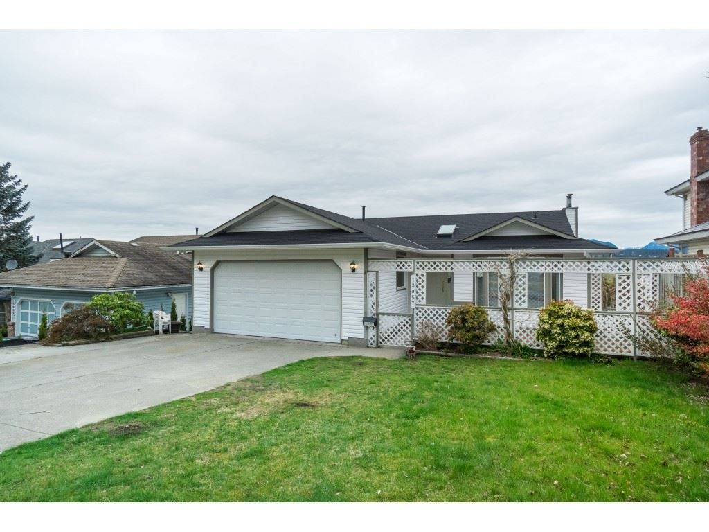 Main Photo: 13957 115A Avenue in Surrey: Bolivar Heights House for sale (North Surrey)  : MLS®# R2357876