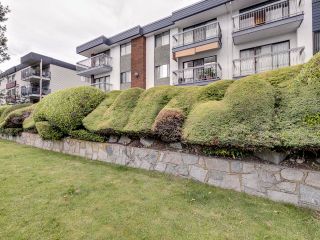 Photo 1: 305 1045 HOWIE Avenue in Coquitlam: Central Coquitlam Condo for sale in "Villa Borghese" : MLS®# R2706286
