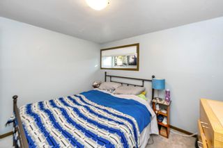 Photo 18: 2350A Belmont Ave in Victoria: Vi Fernwood Half Duplex for sale : MLS®# 945166