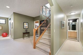 Photo 28: 1301 Strathcona Drive SW in Calgary: Strathcona Park Detached for sale : MLS®# A2019119