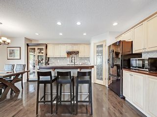 Photo 3: 48 Coventry Hills Drive NE in Calgary: Coventry Hills Detached for sale : MLS®# A2052590