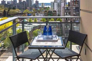 Photo 17: 1502 1863 ALBERNI Street in Vancouver: West End VW Condo for sale in "LUMIERE" (Vancouver West)  : MLS®# R2367109