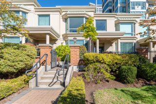 Photo 1: TH4 6659 SOUTHOAKS Crescent in Burnaby: Highgate Townhouse for sale (Burnaby South)  : MLS®# R2863183