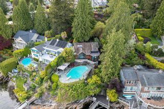 Photo 12: 4541 STONEHAVEN Avenue in North Vancouver: Deep Cove House for sale : MLS®# R2757389