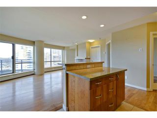 Photo 8: 1102 1088 6 Avenue SW in Calgary: Downtown West End Condo for sale : MLS®# C4004240