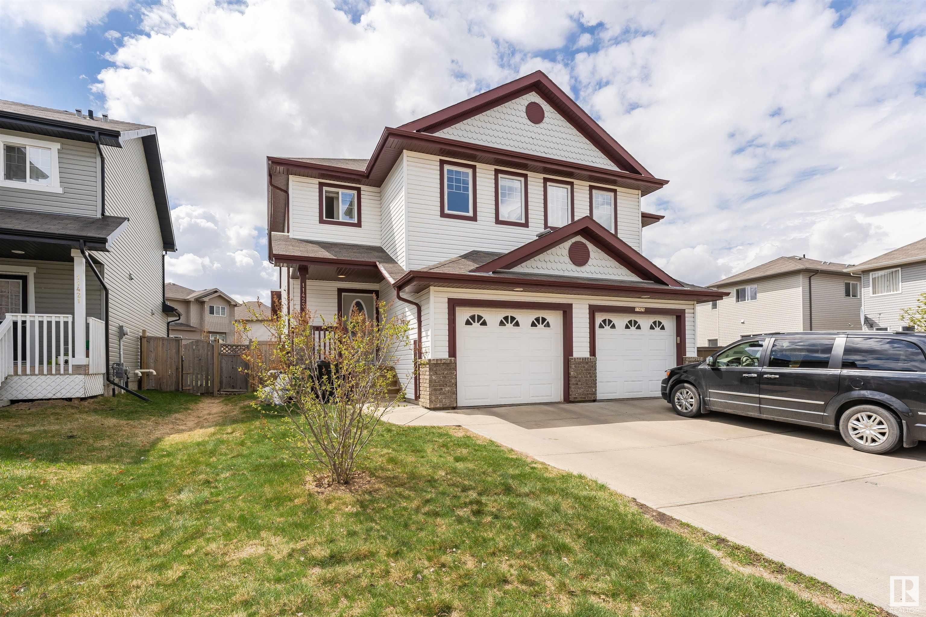 Main Photo: 11423 14 Avenue in Edmonton: Zone 55 House Half Duplex for sale : MLS®# E4340292