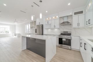 Photo 8: 2495 E 2ND Avenue in Vancouver: Renfrew VE 1/2 Duplex for sale (Vancouver East)  : MLS®# R2681027