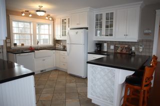 Photo 3: 1579 Eastern Shore Road in West Berlin: 406-Queens County Residential for sale (South Shore)  : MLS®# 202201768