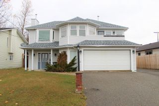 Photo 1: 31 MCINTYRE Drive in Mackenzie: Mackenzie -Town House for sale (Mackenzie (Zone 69))  : MLS®# R2626165