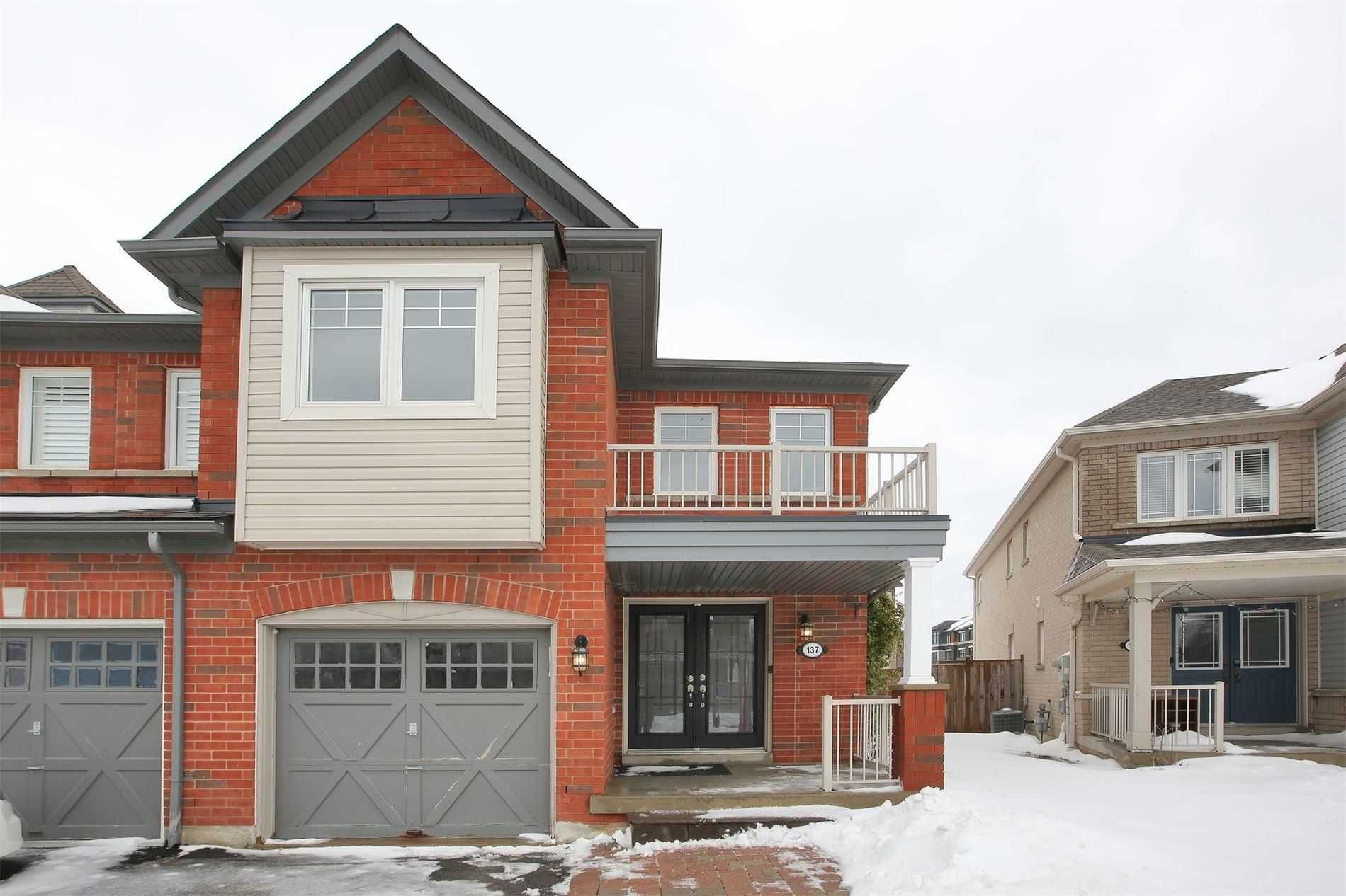 Main Photo: 137 Whitefoot Crescent in Ajax: South East House (2-Storey) for sale : MLS®# E5937587