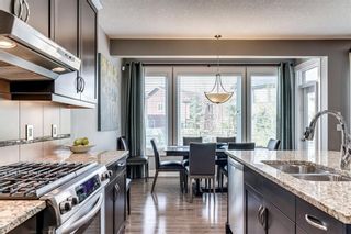 Photo 9: 173 WEST COACH Place SW in Calgary: West Springs Detached for sale : MLS®# C4248234