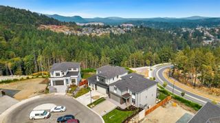 Photo 6: 3452 Caldera Crt in Langford: La Bear Mountain House for sale : MLS®# 951616