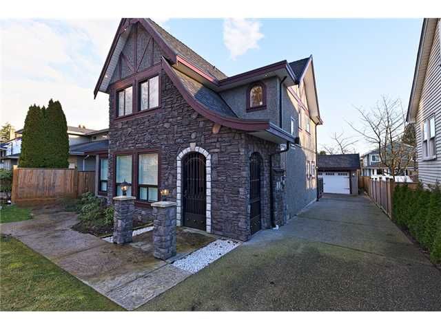 Main Photo: 2126 LONDON Street in New Westminster: Connaught Heights House for sale : MLS®# V1096701