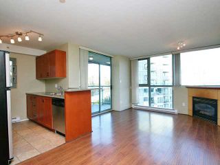 Photo 3: 901 2733 CHANDLERY Place in Vancouver: Fraserview VE Condo for sale (Vancouver East)  : MLS®# V996793