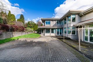 Photo 37: 2263 MATHERS Avenue in West Vancouver: Dundarave House for sale : MLS®# R2865735