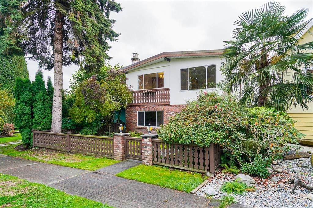 Main Photo: 450 E 35th Avenue in Vancouver: Fraser VE House for sale (Vancouver East)  : MLS®# R2627213