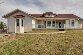 Main Photo: 9 Macdonald Drive in Rural Stettler No. 6, County of: Rural Stettler County Detached for sale : MLS®# A2124366