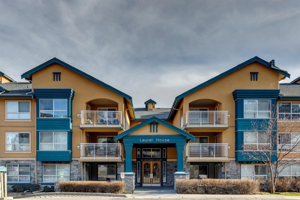 Main Photo: 337 30 Richard Court SW in Calgary: Lincoln Park Apartment for sale : MLS®# A1170314