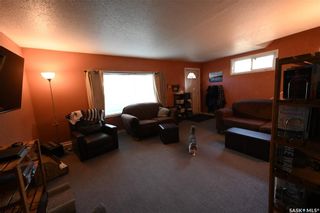 Photo 4: 1403 D Avenue North in Saskatoon: Mayfair Residential for sale : MLS®# SK908861