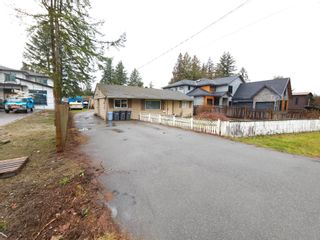 Photo 3: 11085 CALEDONIA Drive in Surrey: Bolivar Heights House for sale (North Surrey)  : MLS®# R2753937