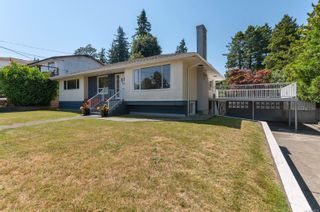Photo 2: 584 Alder St in Campbell River: CR Campbell River Central House for sale : MLS®# 919811