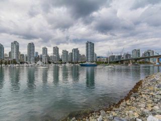 Photo 19: 309 525 WHEELHOUSE Square in Vancouver: False Creek Condo for sale in "Henley Court" (Vancouver West)  : MLS®# R2118806
