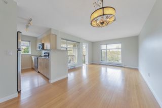 Photo 2: 404 3575 EUCLID Avenue in Vancouver: Collingwood VE Condo for sale in "Montage" (Vancouver East)  : MLS®# R2680426