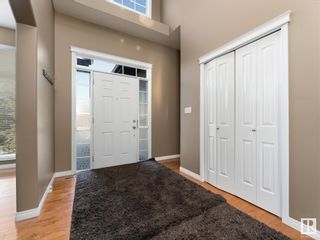 Photo 5: 817 CHAHLEY Way in Edmonton: Zone 20 House for sale : MLS®# E4321100