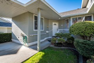 Photo 3: 201 1400 Tunner Dr in Courtenay: CV Courtenay East Row/Townhouse for sale (Comox Valley)  : MLS®# 896766