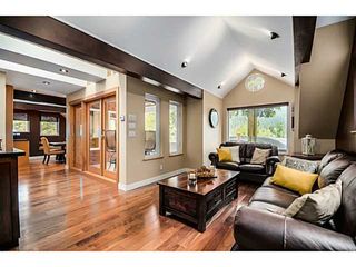 Photo 4: 1943 ROCKCLIFF RD in North Vancouver: Deep Cove House for sale : MLS®# V1059830